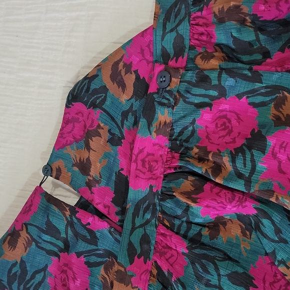 Vintage rrrrruss Russ Togs vintage blouse & skirt. Size 10 top & size 12… - Picture 2 of 10